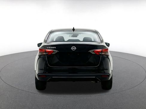 Used 2025 Nissan Versa SV FWD image 7