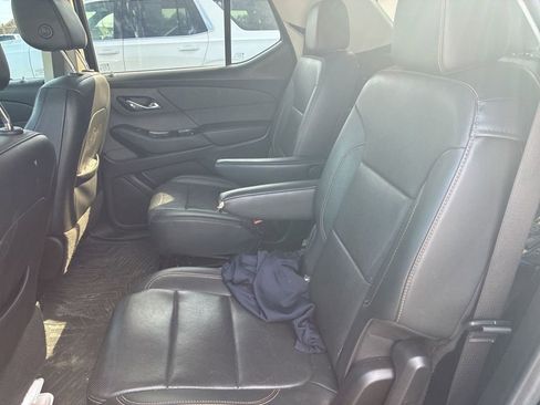 Used 2020 Chevrolet Traverse Premier w/ Redline Edition image 8