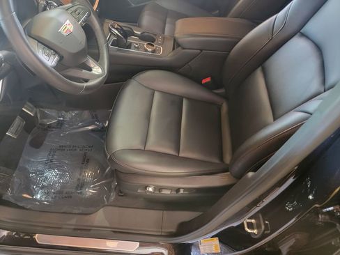 Used 2023 Cadillac XT4 Sport FWD image 11