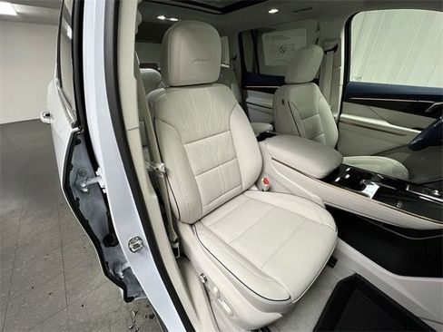 New 2026 Buick Enclave Avenir w/ Super Cruise Package image 29