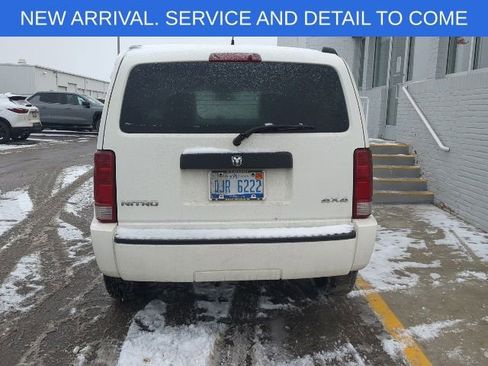 Used 2008 Dodge Nitro SXT w/ Sun & Wheels Group image 6