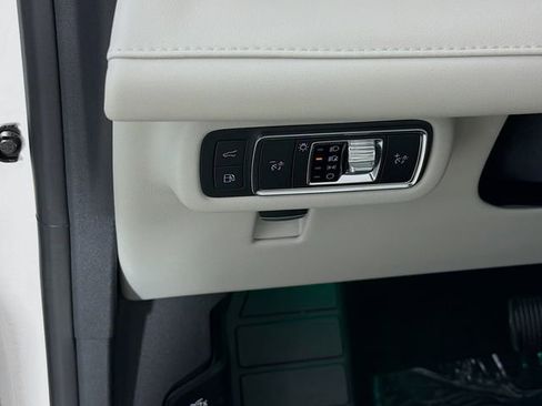 New 2026 Lincoln Nautilus Premier w/ Equipment Group 102A image 10