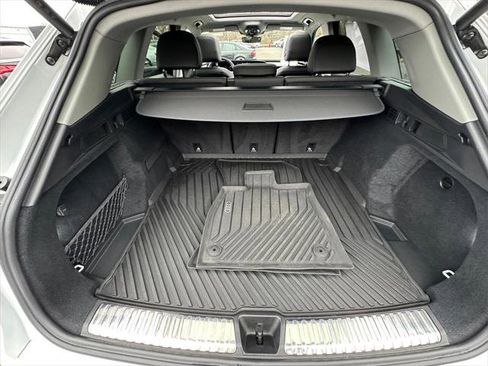 Certified 2025 Audi Q5 Premium w/ Convenience Package image 30