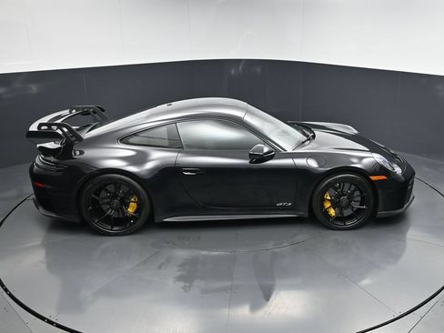 Certified 2026 Porsche 911 GT3 w/ Chrono Package RWD image 22