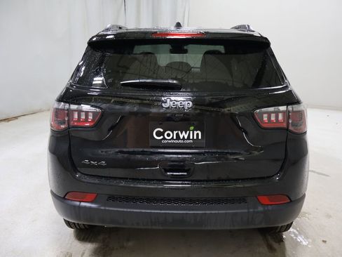 New 2026 Jeep Compass Latitude image 6