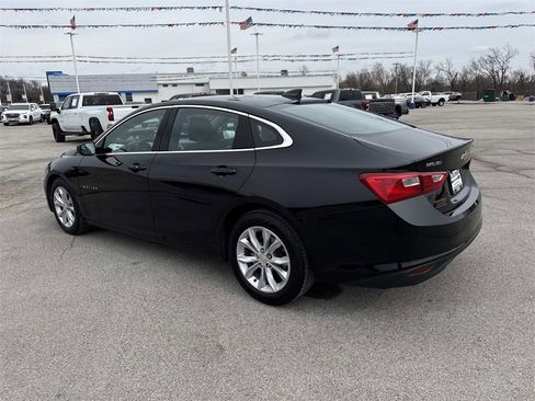 Used 2023 Chevrolet Malibu LT image 3