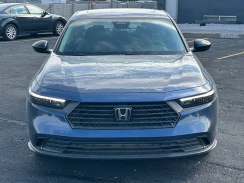 Used 2025 Honda Accord SE image 8