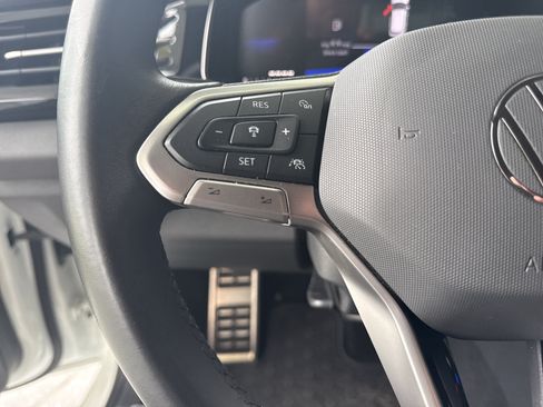 Used 2025 Volkswagen Jetta Sport FWD image 18