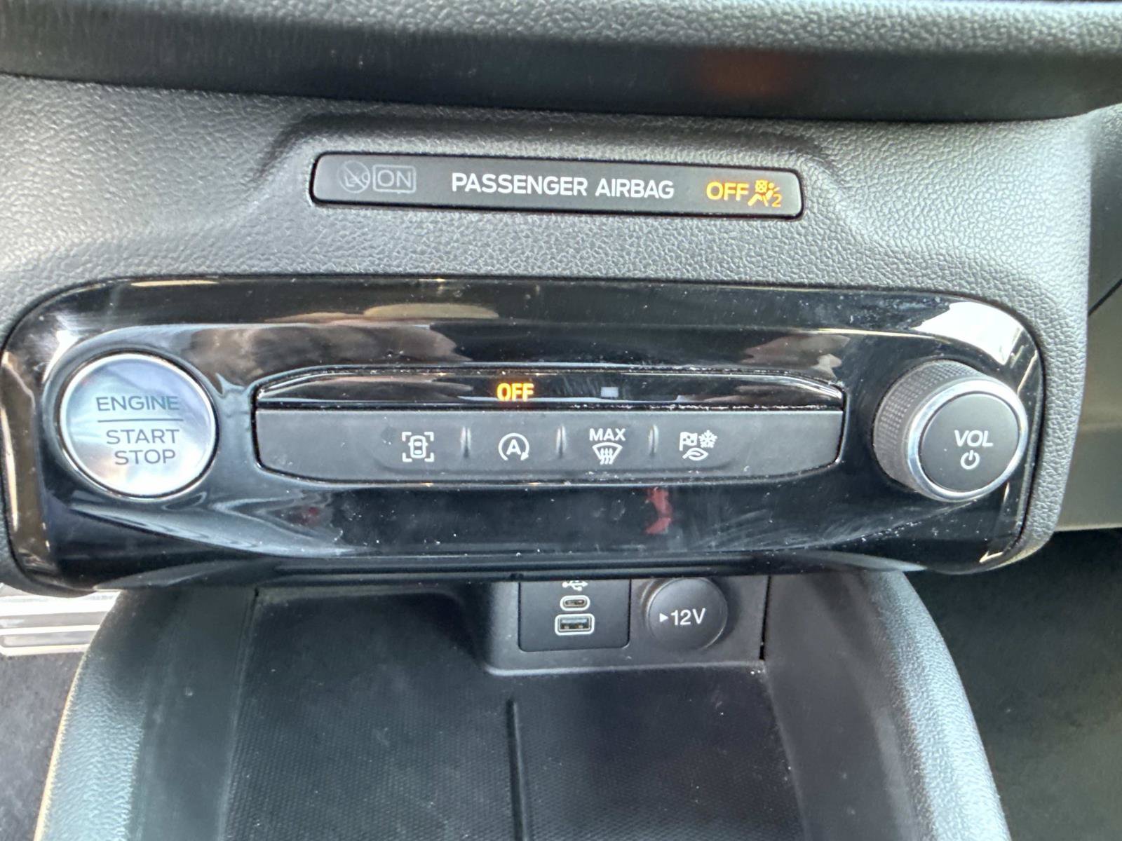 Used 2024 Ford Escape ST-Line w/ Tech Pack #1 FWD image 25