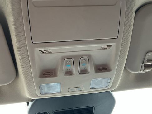 Used 2020 Ford Escape SEL image 23