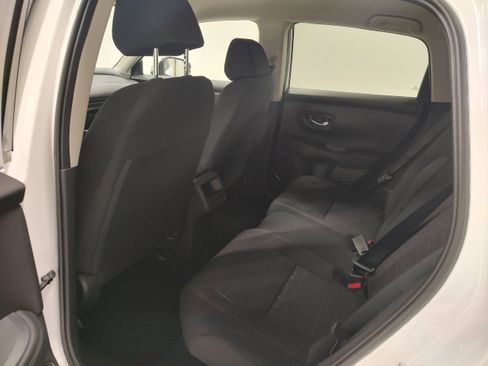 New 2026 Honda HR-V LX image 11