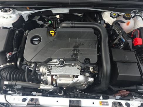 Used 2024 Chevrolet Malibu LT image 22