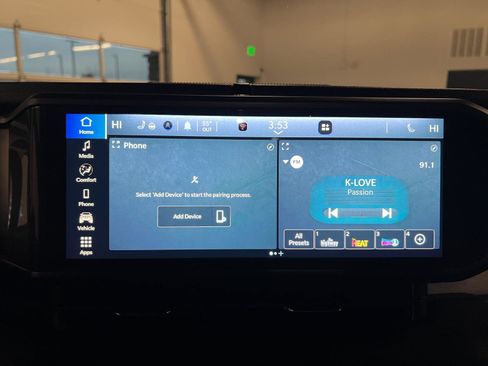 Used 2025 Jeep Wrangler Willys image 17