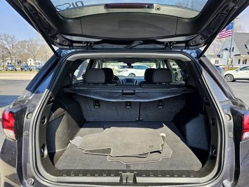 Used 2022 Chevrolet Equinox LT image 23