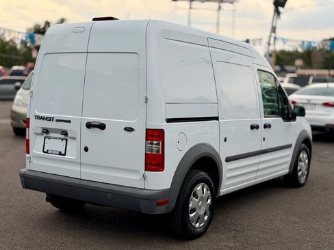 Used 2010 Ford Transit Connect XL FWD image 2