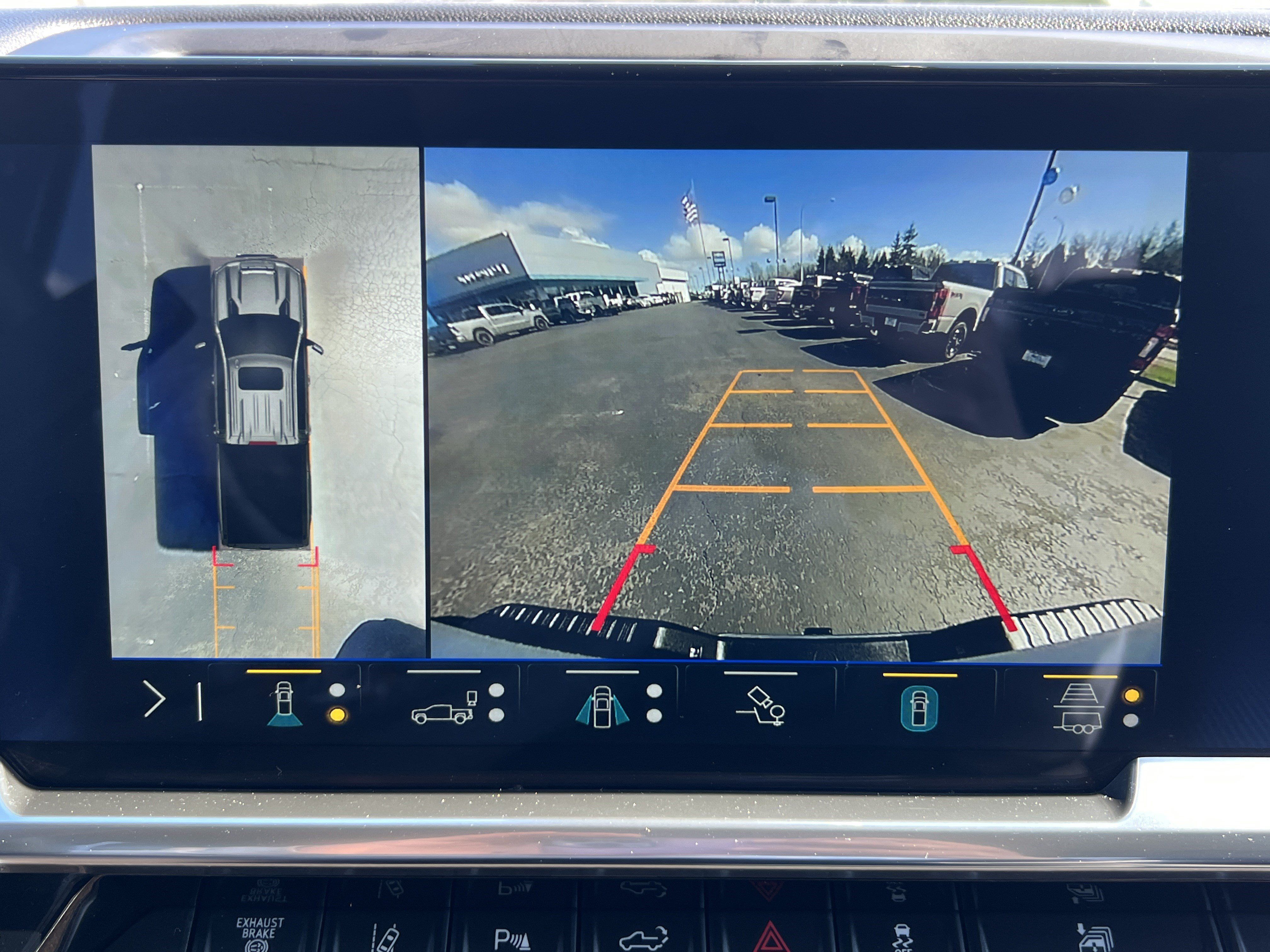 Used 2025 Chevrolet Silverado 2500 LT w/ Safety Package AWD/4WD image 14