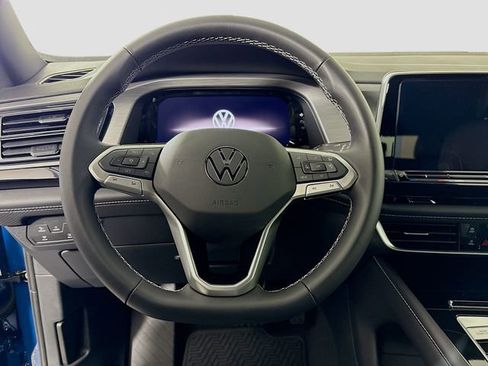 New 2026 Volkswagen Atlas Cross Sport SE AWD/4WD image 12