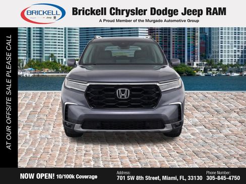 Used 2024 Honda Pilot Touring image 5