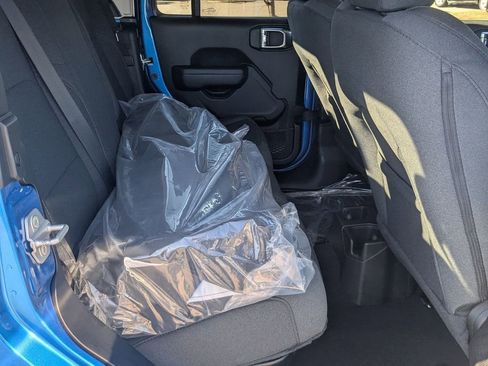 New 2026 Jeep Gladiator Sport image 29