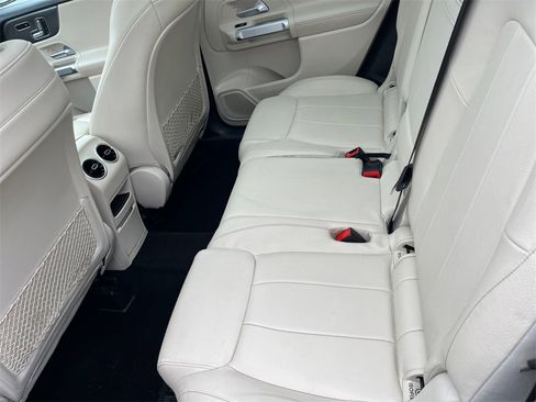 Certified 2021 Mercedes-Benz GLB 250 GLB 250 w/ Premium Package image 13