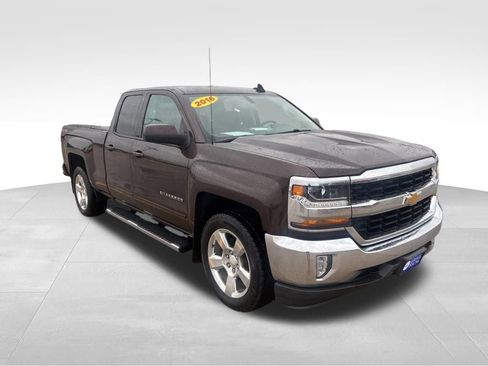 Used 2016 Chevrolet Silverado 1500 LT w/ All Star Edition AWD/4WD image 4