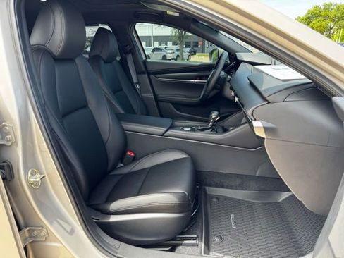 Used 2026 MAZDA MAZDA3 s FWD image 23