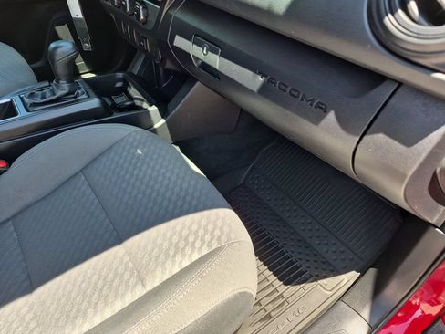 Used 2023 Toyota Tacoma SR AWD/4WD image 37