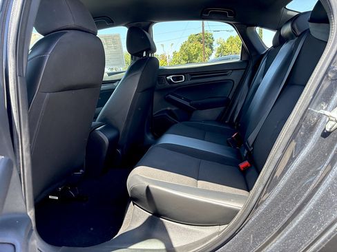 Used 2023 Honda Civic Sport image 18