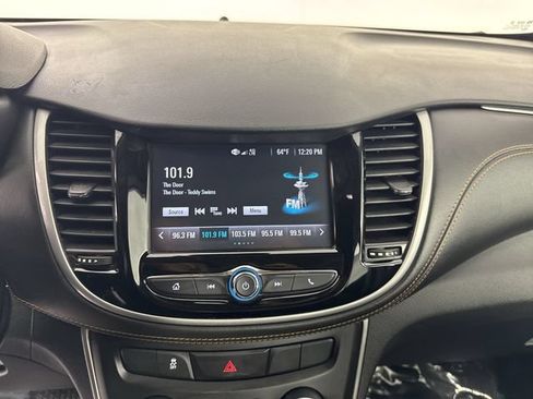 Used 2017 Chevrolet Trax LS AWD/4WD image 6