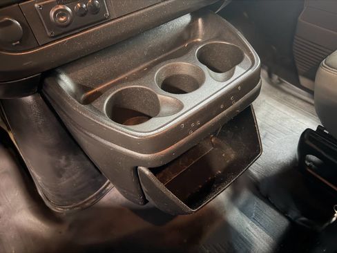 Used 2014 Chevrolet Express 1500 1500 AWD 3dr Cargo Van image 32