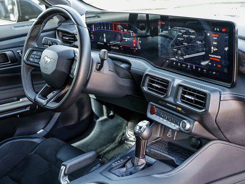 Used 2024 Ford Mustang Dark Horse image 12