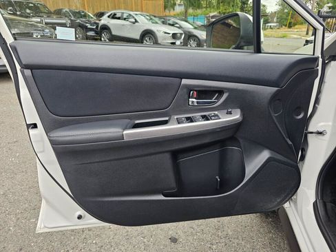 Used 2015 Subaru Crosstrek 2.0i Premium AWD/4WD image 22
