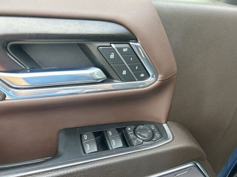 Used 2024 GMC Sierra 2500 Denali w/ Denali Reserve Package image 19