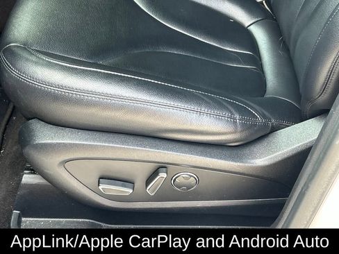 Used 2019 Lincoln MKC Premiere FWD image 16