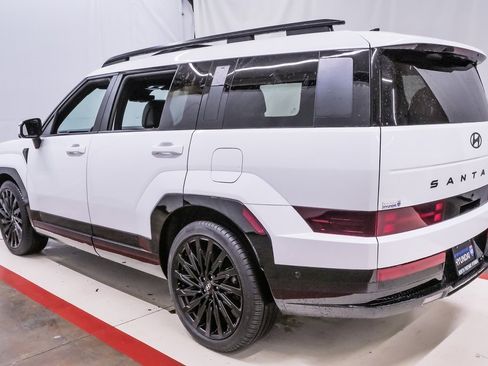 Used 2025 Hyundai Santa Fe Calligraphy image 8