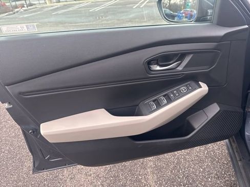 Used 2023 Honda Accord EX image 19
