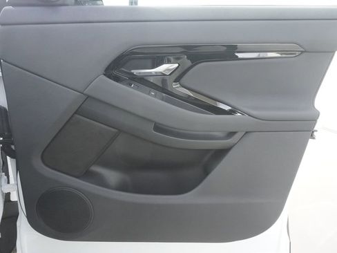 New 2026 Land Rover Range Rover Evoque S image 21
