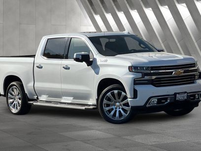 Used 2022 Chevrolet Silverado 1500 High Country w/ Technology Package