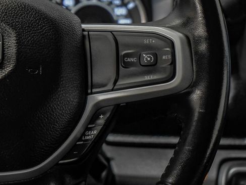 Used 2024 RAM 3500 Big Horn AWD/4WD image 18