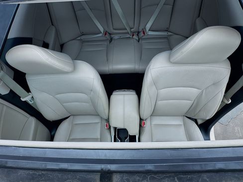 Used 2017 Honda Accord Touring image 14