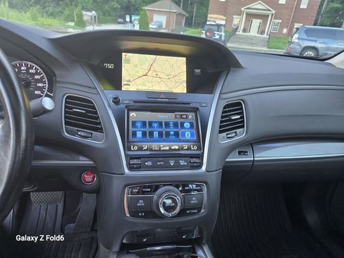 Used 2014 Acura RLX image 12