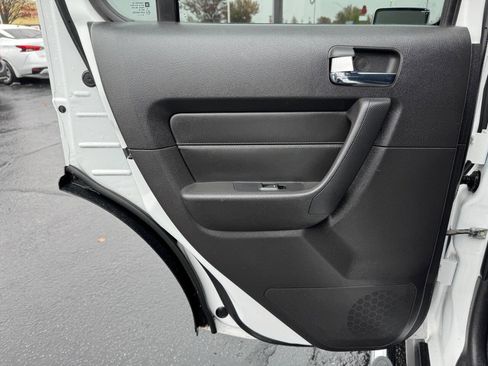 Used 2007 HUMMER H3 image 17
