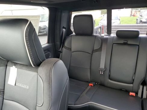 New 2026 RAM 2500 Laramie AWD/4WD image 14