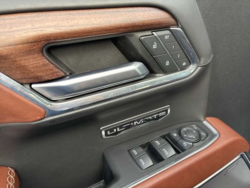 Used 2023 GMC Sierra 1500 Denali Ultimate image 24