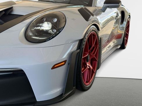 Used 2024 Porsche 911 GT3 RS RWD image 29
