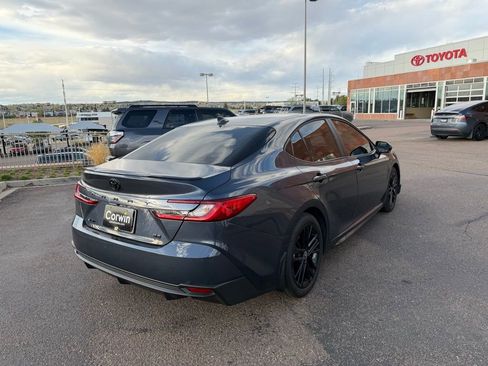 Used 2026 Toyota Camry SE w/ Convenience Package image 9