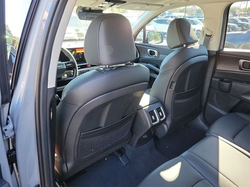 New 2026 Kia Sorento S image 19