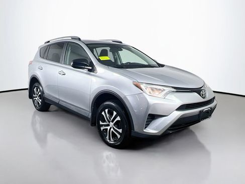 Used 2017 Toyota RAV4 LE w/ All Weather Liner Package AWD/4WD image 10