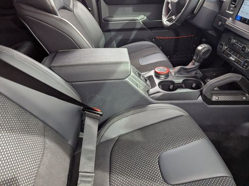 New 2025 Ford Bronco Raptor image 38