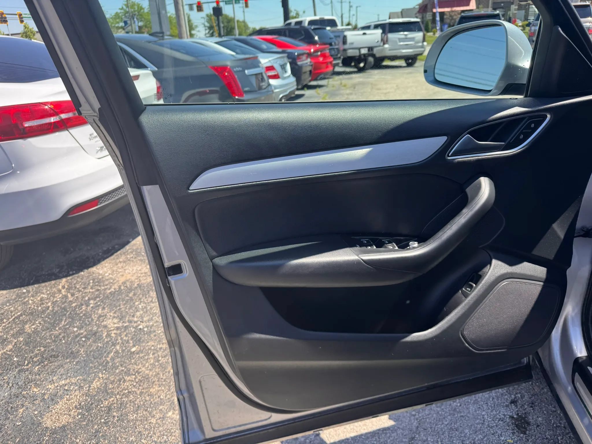 Used 2018 Audi Q3 2.0T Premium AWD/4WD image 13